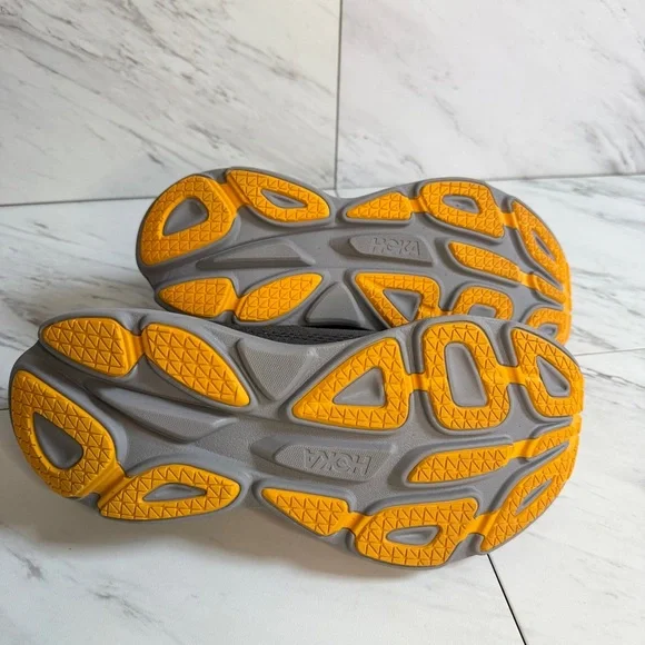 NEW HOKA One One Bondi 8 Running Shoe SZ 11 - Picture 8 of 9